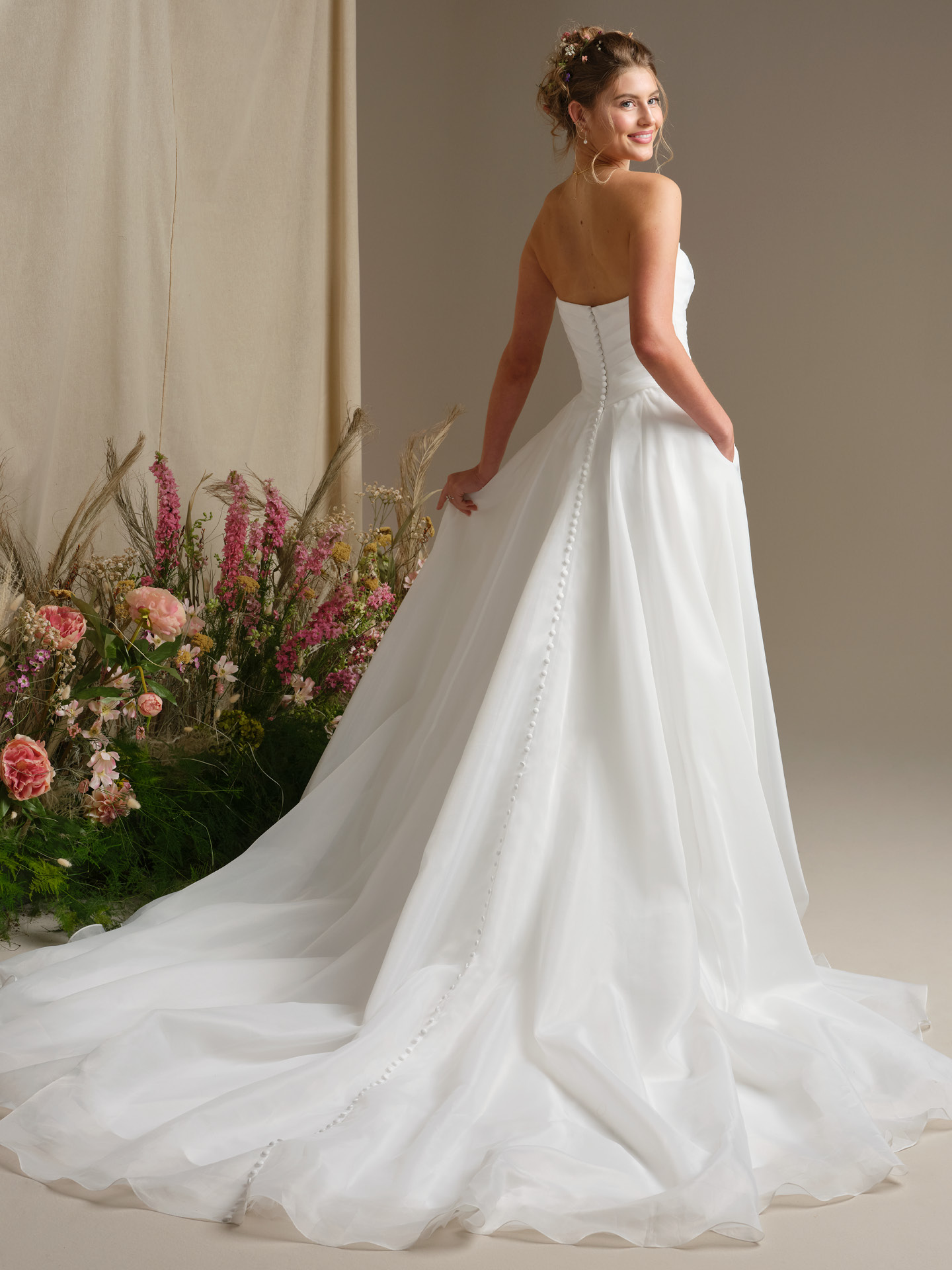 Rebecca Ingram Dezi Ballgown Wedding Dress - Image 5